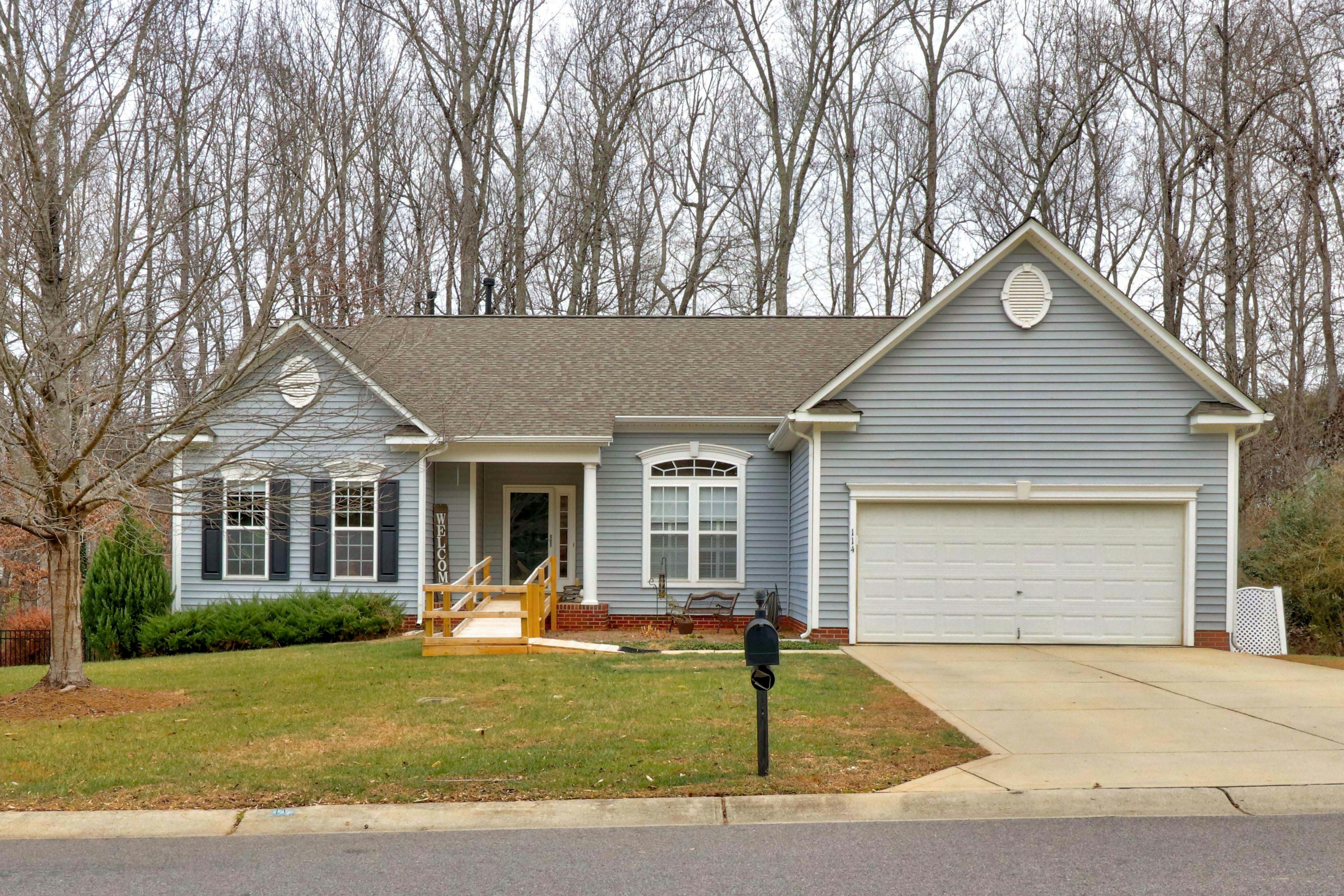 114 Winterbell Drive, Mooresville, NC 28115, Presented by Cathy Yaede